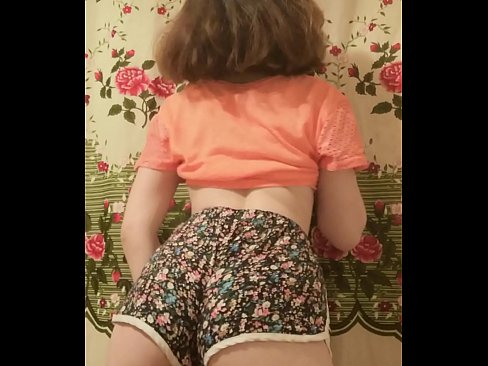 ❤️ Sexy jonge babe die haar short uittrekt voor de camera ❤❌ Harde porno at us ❌️ ❌️❤